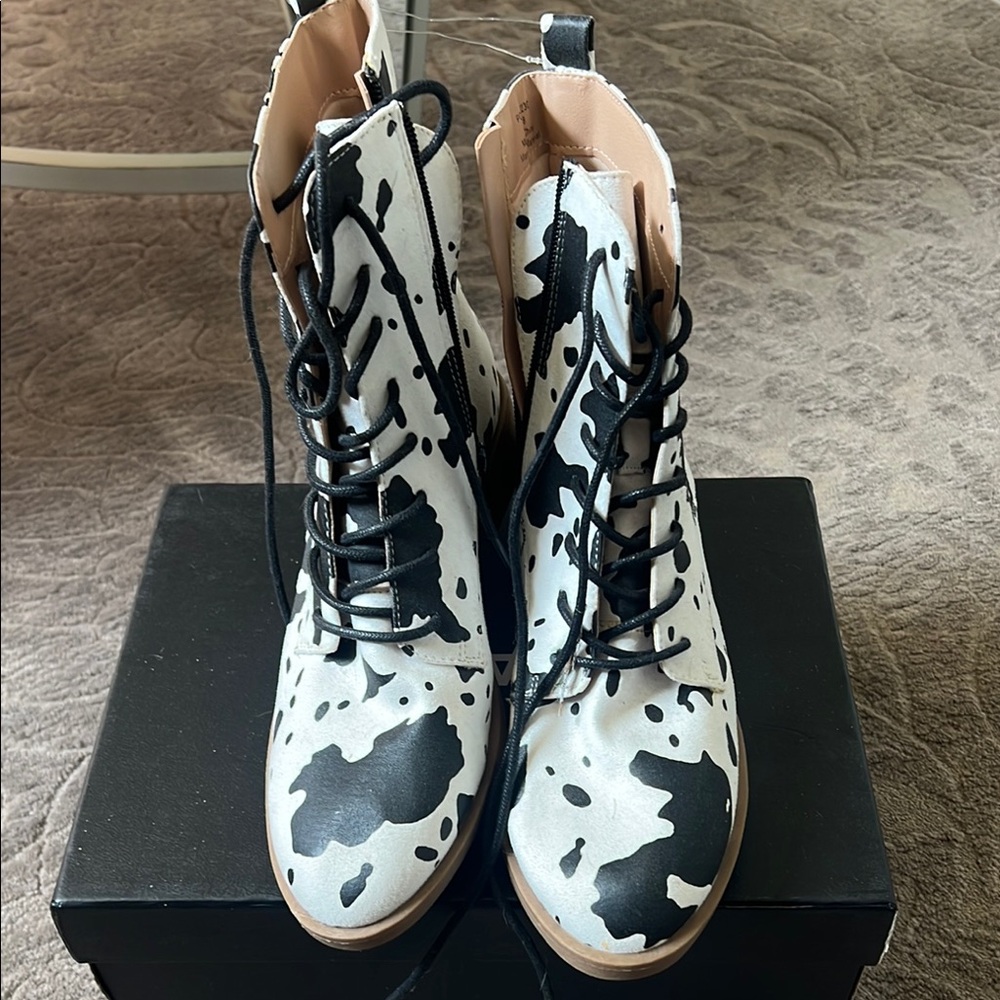 Stylish Black and White Women's Boots